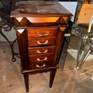 Elegant Wooden Jewelry Chest